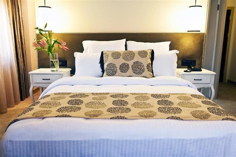 Aile Superior Odası