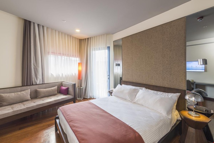 Standart Oda, Göl Manzaralı (Balkonlu)