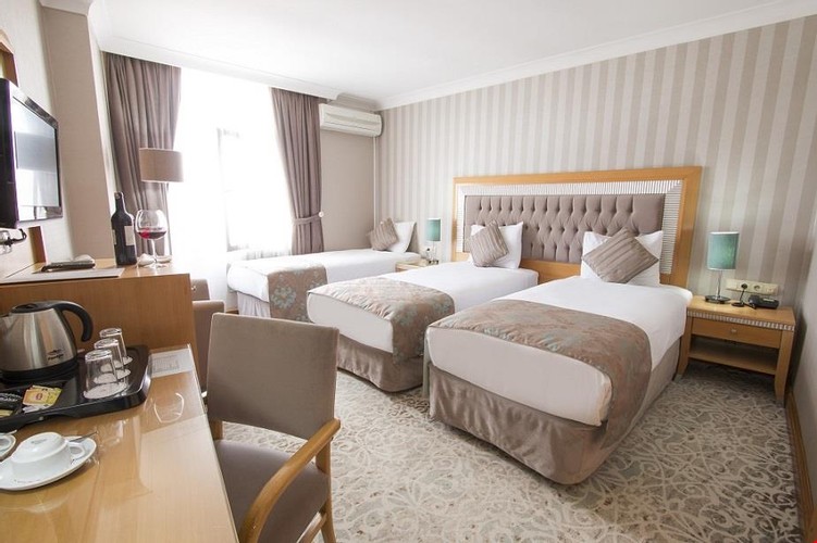 Standard Room (3 Person)