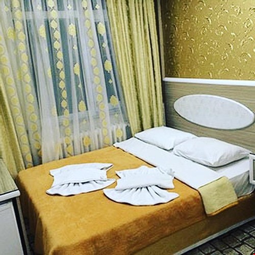 Standard Room (1 Person)
