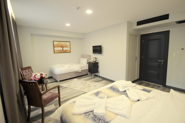 Family Superior Room (3 Person)