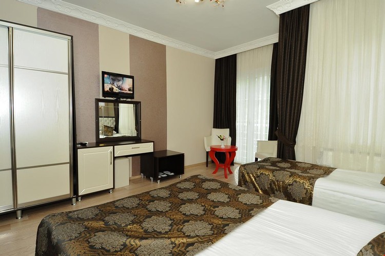 Standard Room (3 Person)