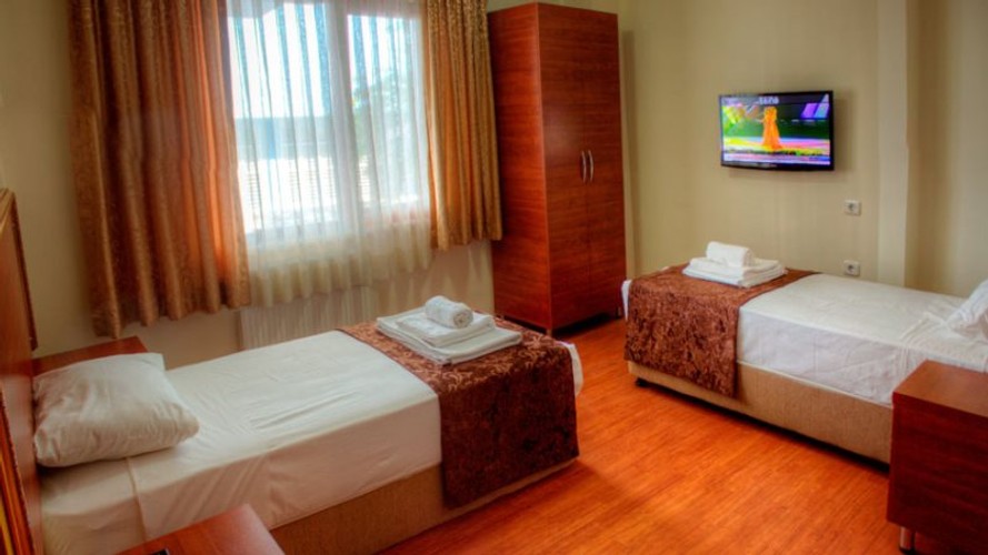 Standard Room (1 Person)