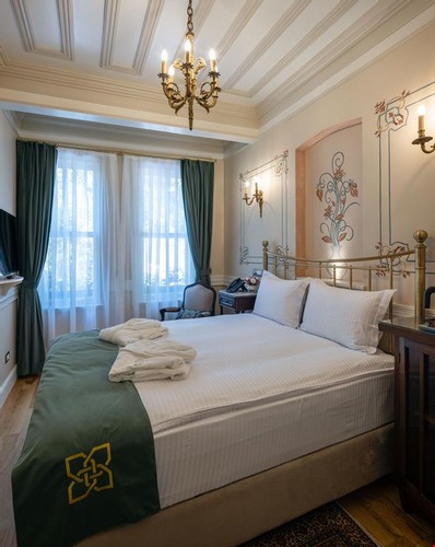 Superior Oda, Bahçe Manzaralı