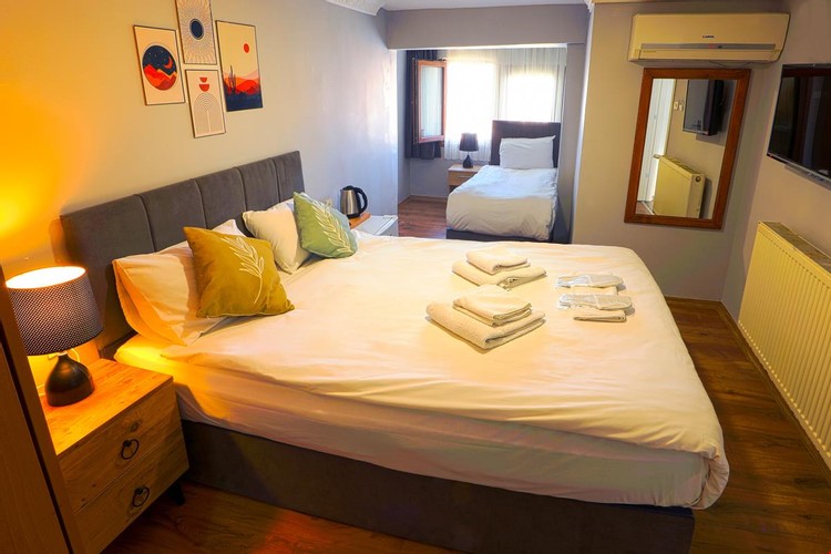 İki Ayrı Yataklı Oda