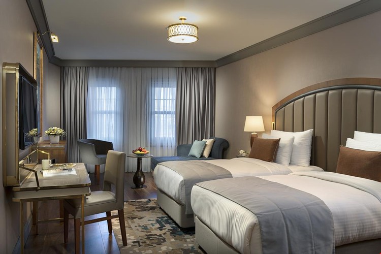 Superior Room, City View