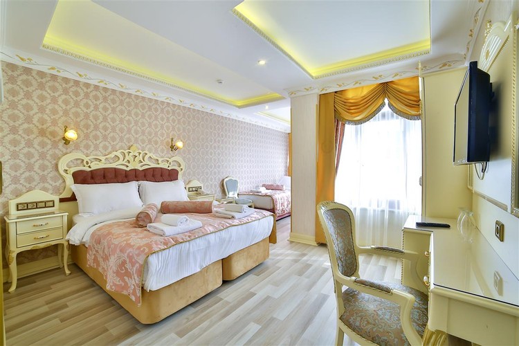 Family Room, Sea View