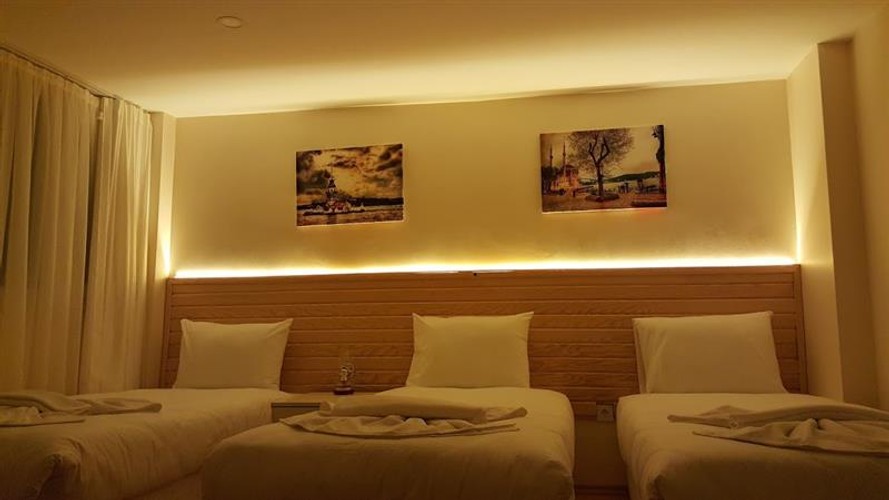 Standard Room (3 Person)