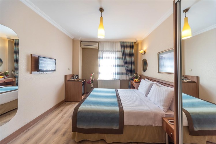 Standard Room (1 Person)