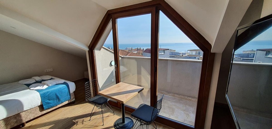 Studio Oda, Deniz Manzaralı (Balkonlu)