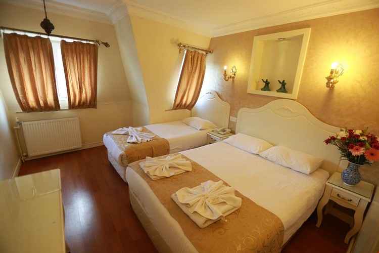 Standard Room (3 Person)
