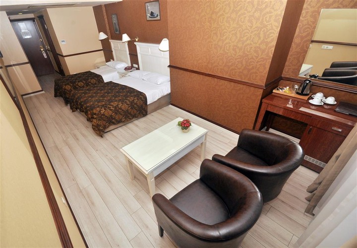 Standard Room (3 Person)