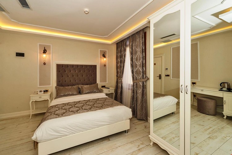 Standard Room (1 Person)