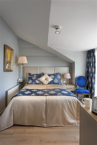 Standard Room (1 Person)