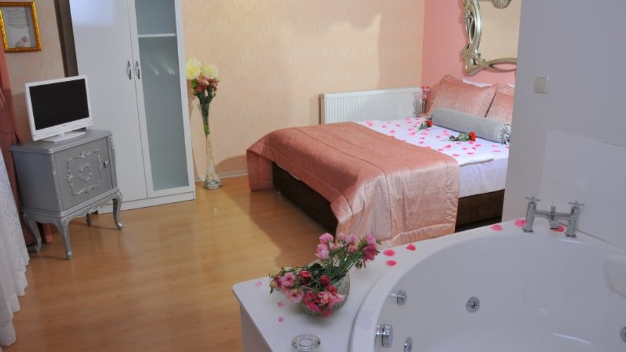 Standart Oda (Jakuzi)