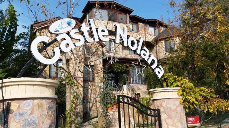 Castle Nolana Hotel &  Horse Club