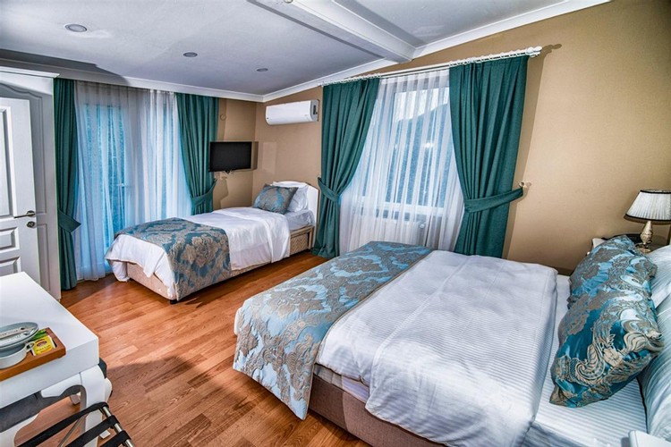 Standard Room, Garden View (3 Person)