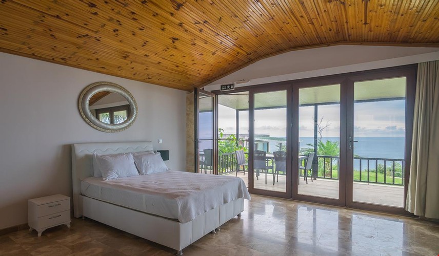 Senior Suit Oda, Deniz Manzaralı