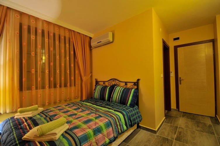 Standart Oda, Bahçe Manzaralı