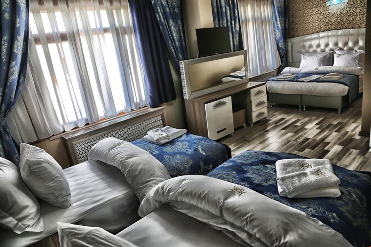 Standard Room (3 Person)