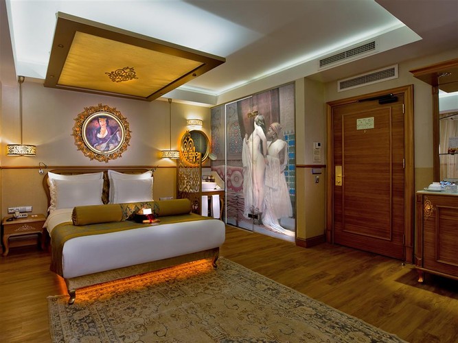 Deluxe Iki Ayrı Yataklı Oda