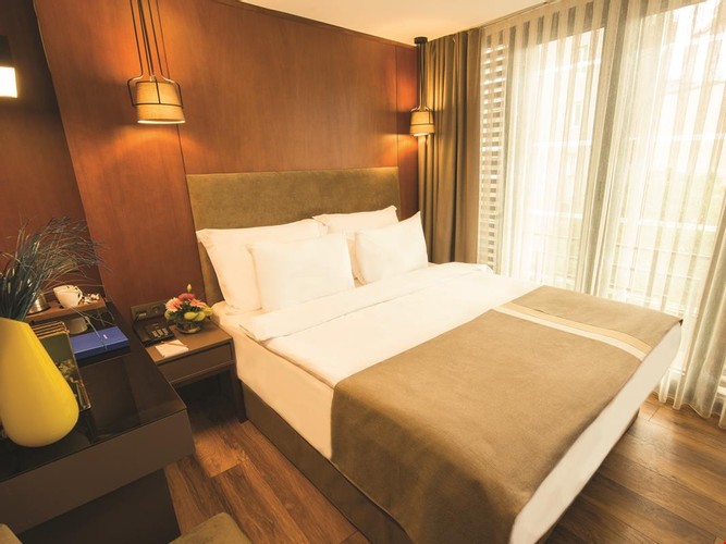 Ekonomik Oda, Şehir Manzaralı