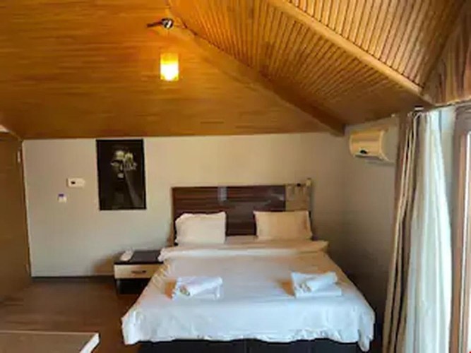 Studio Teras Oda (Teraslı)