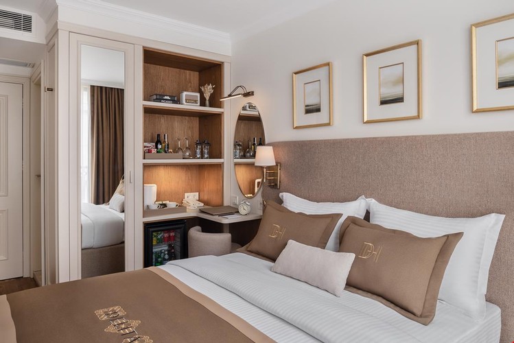 Ekonomik Oda, Şehir Manzaralı