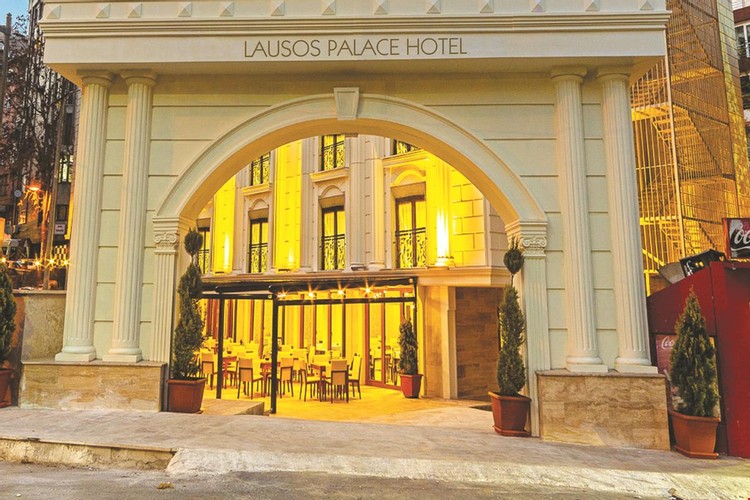 Lausos Palace Hotel