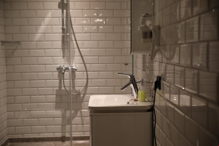 Economy Room (1 Person)