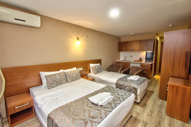 Standard Room (3 Person)