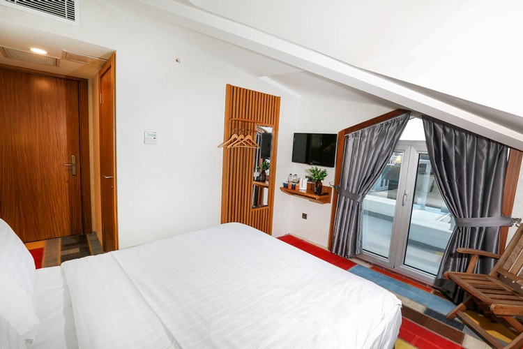 Teras Oda, Şehir Manzaralı (Teraslı)