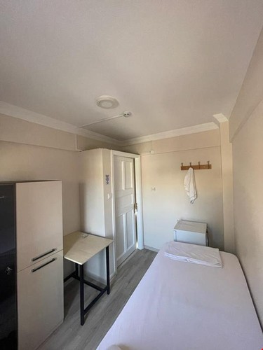 Standard Room - Single (With Shared Bathroom)