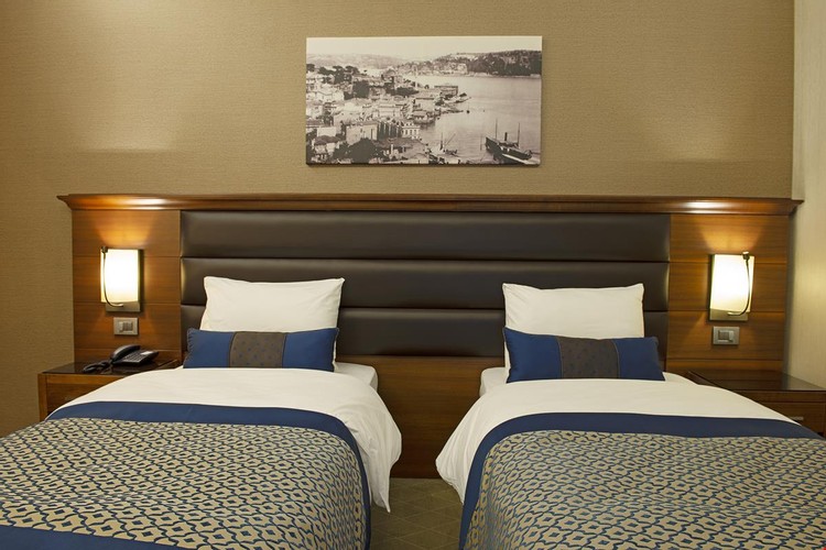 Superior Oda, Şehir Manzaralı