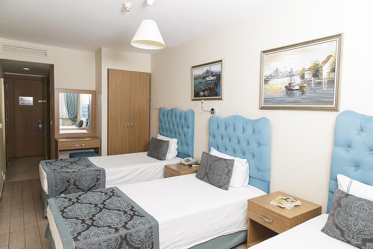 Standard Room (3 Person)