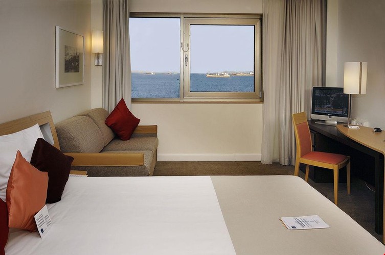 İki Ayrı Yataklı Oda