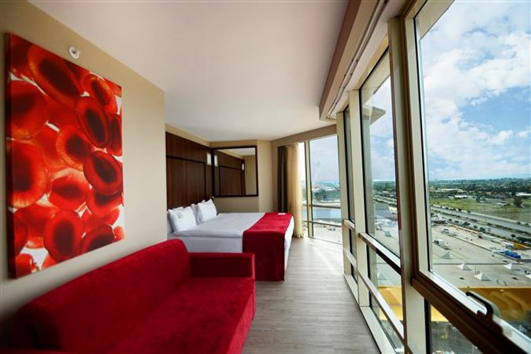 Köşe Oda, Deniz Manzaralı