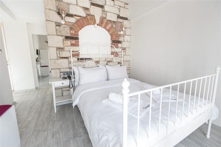 Superior Room, Garden View (Balcony)