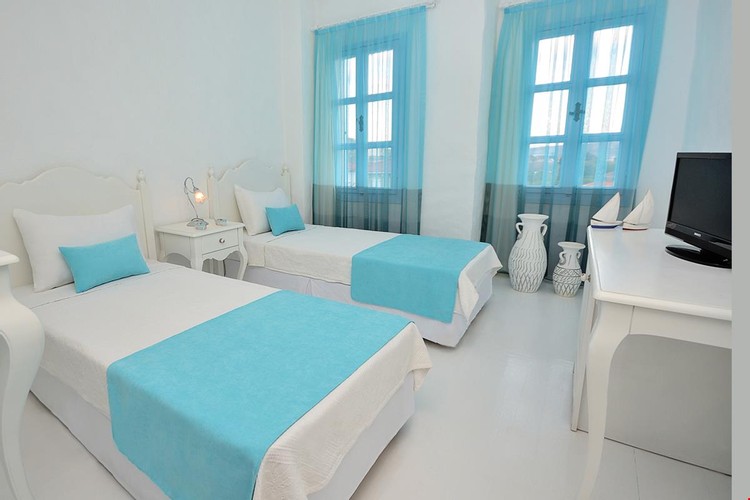 Standart Oda, Havuz Manzaralı