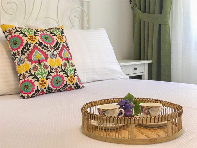 King Suite Room (3 Person)