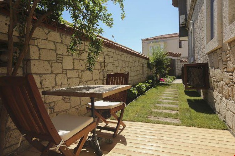 Deluxe Oda, Bahçe Manzaralı