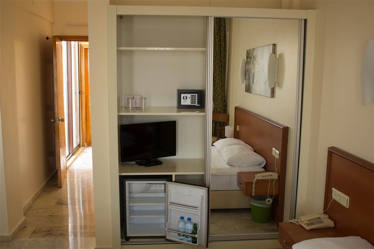 Standart Oda, Bahçe Manzaralı