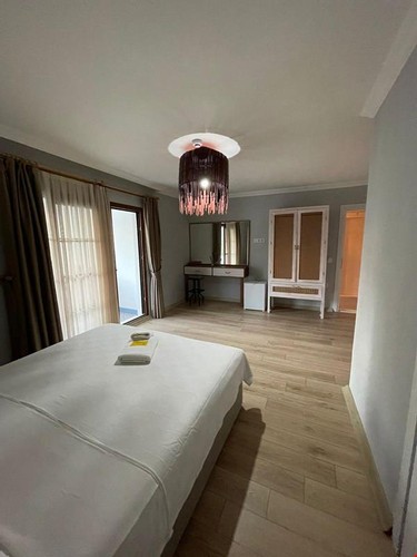 Suite Room, Garden View