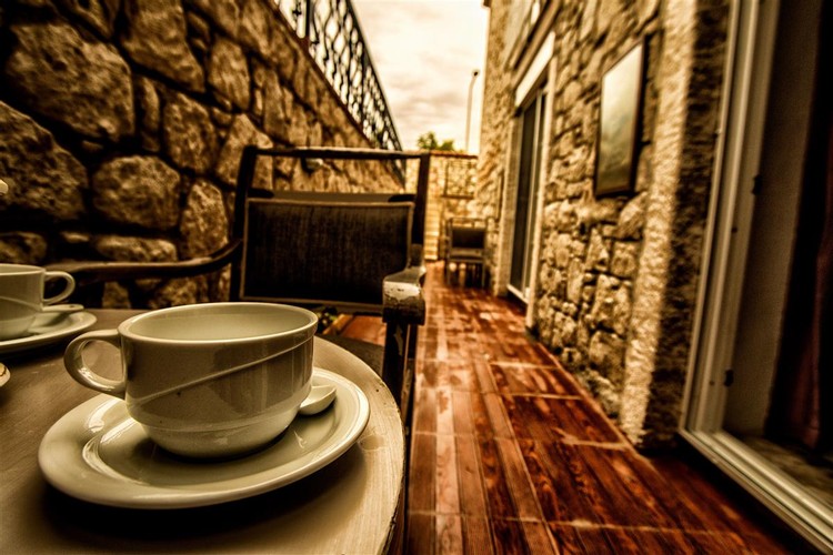 Large Business Oda, Bahçe Manzaralı