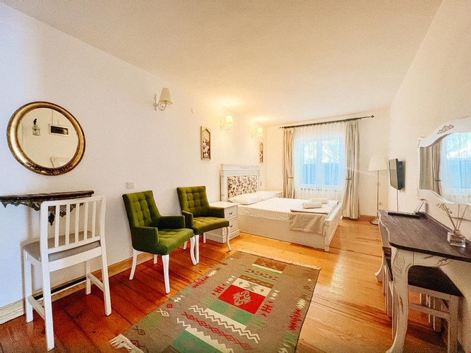 Superior Room, Garden View