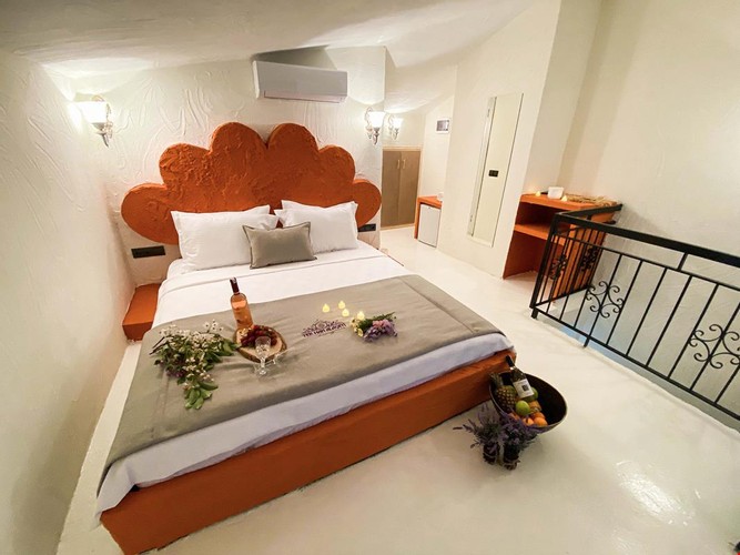 Terrace Room (Terrace)