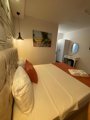 Standard Room (3 Person)