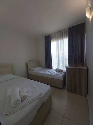 Aile Suit Odası (Balkonlu)