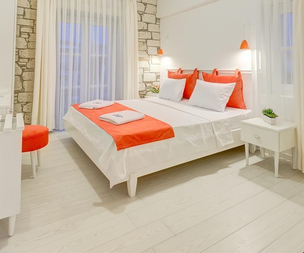 Superior Oda, Bahçe Manzaralı