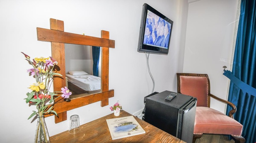 Family Room (Balcony)